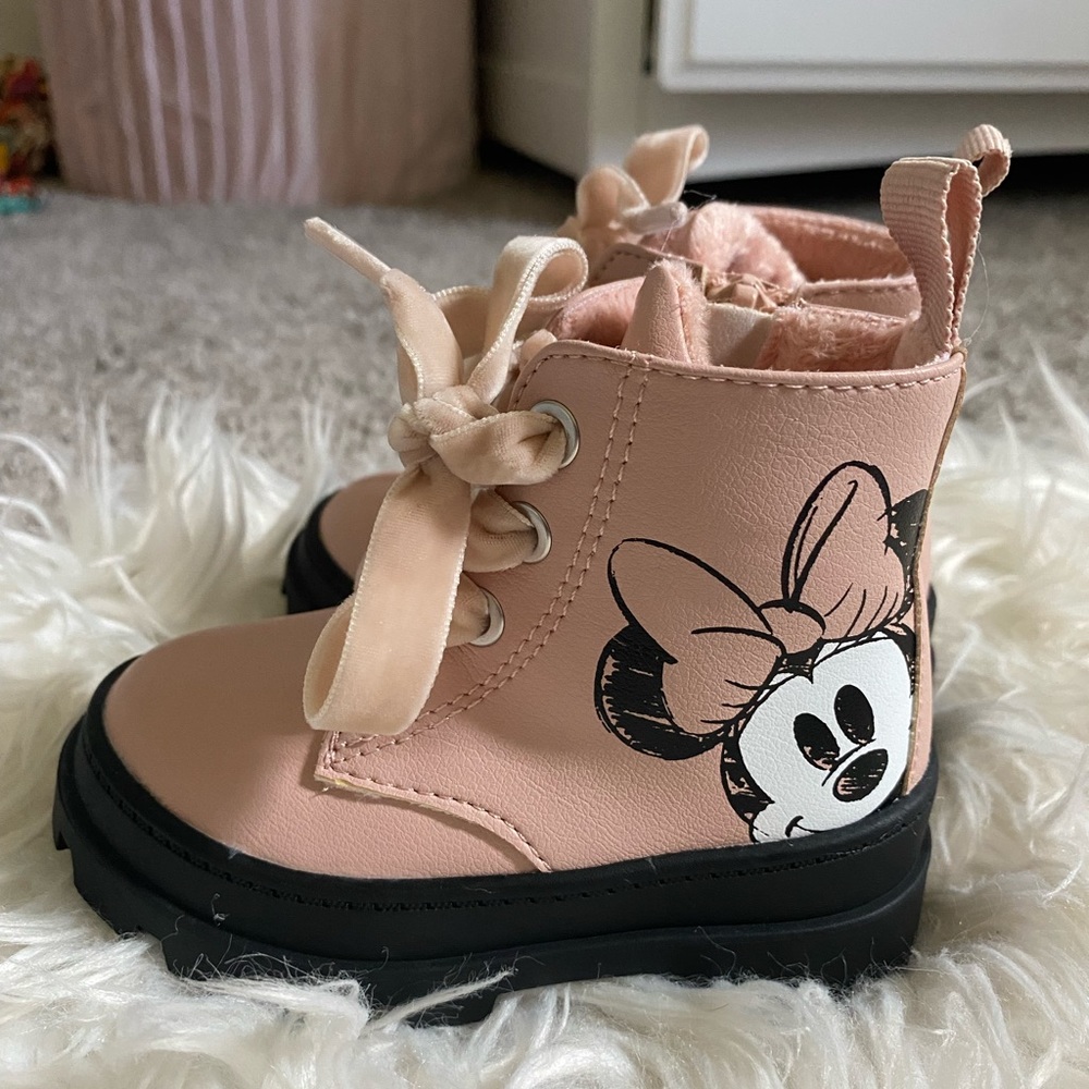 Minnie Mouse Combat Boots